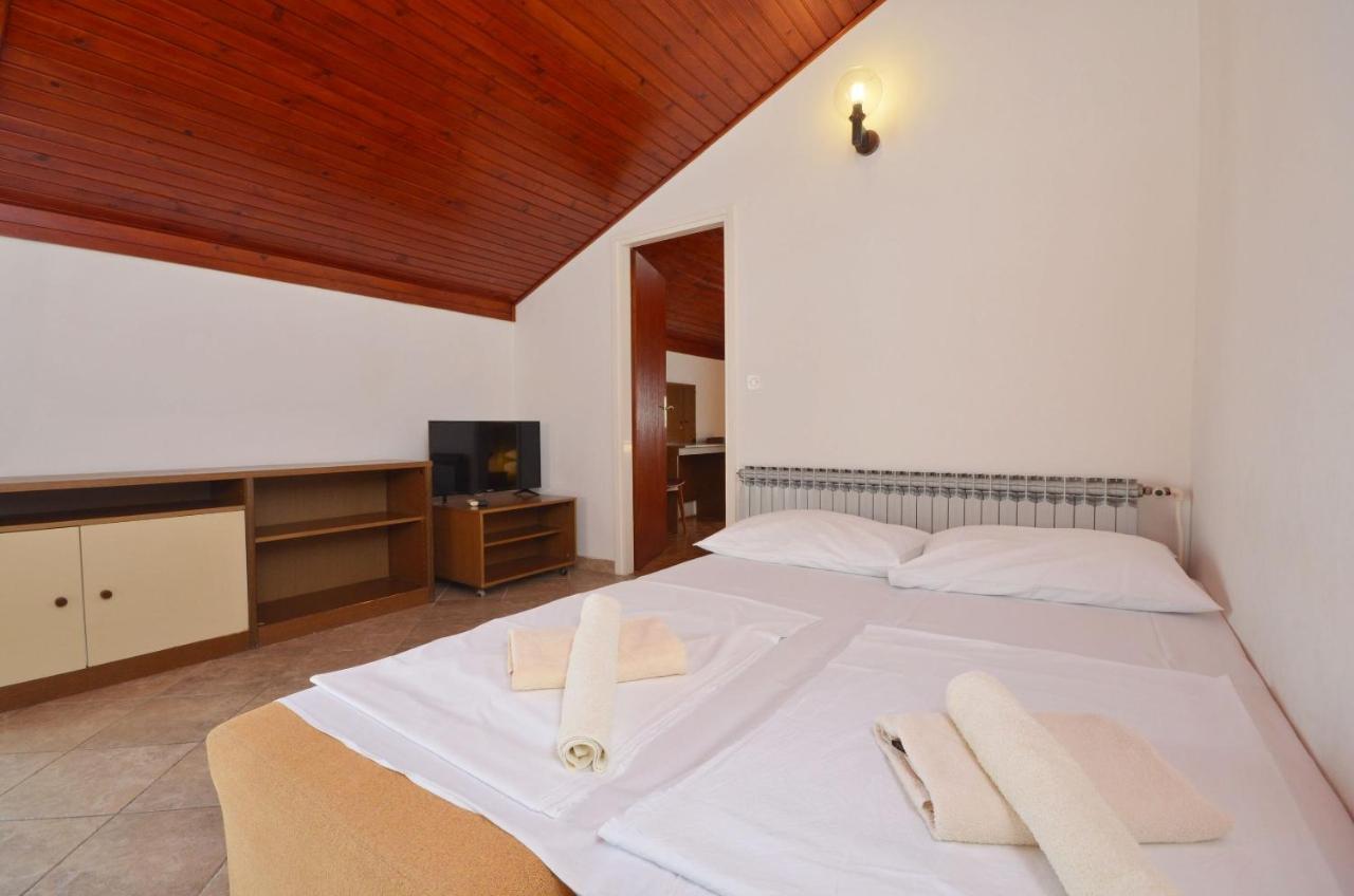 Apartment And Rooms Mrkovic Vodice Luaran gambar