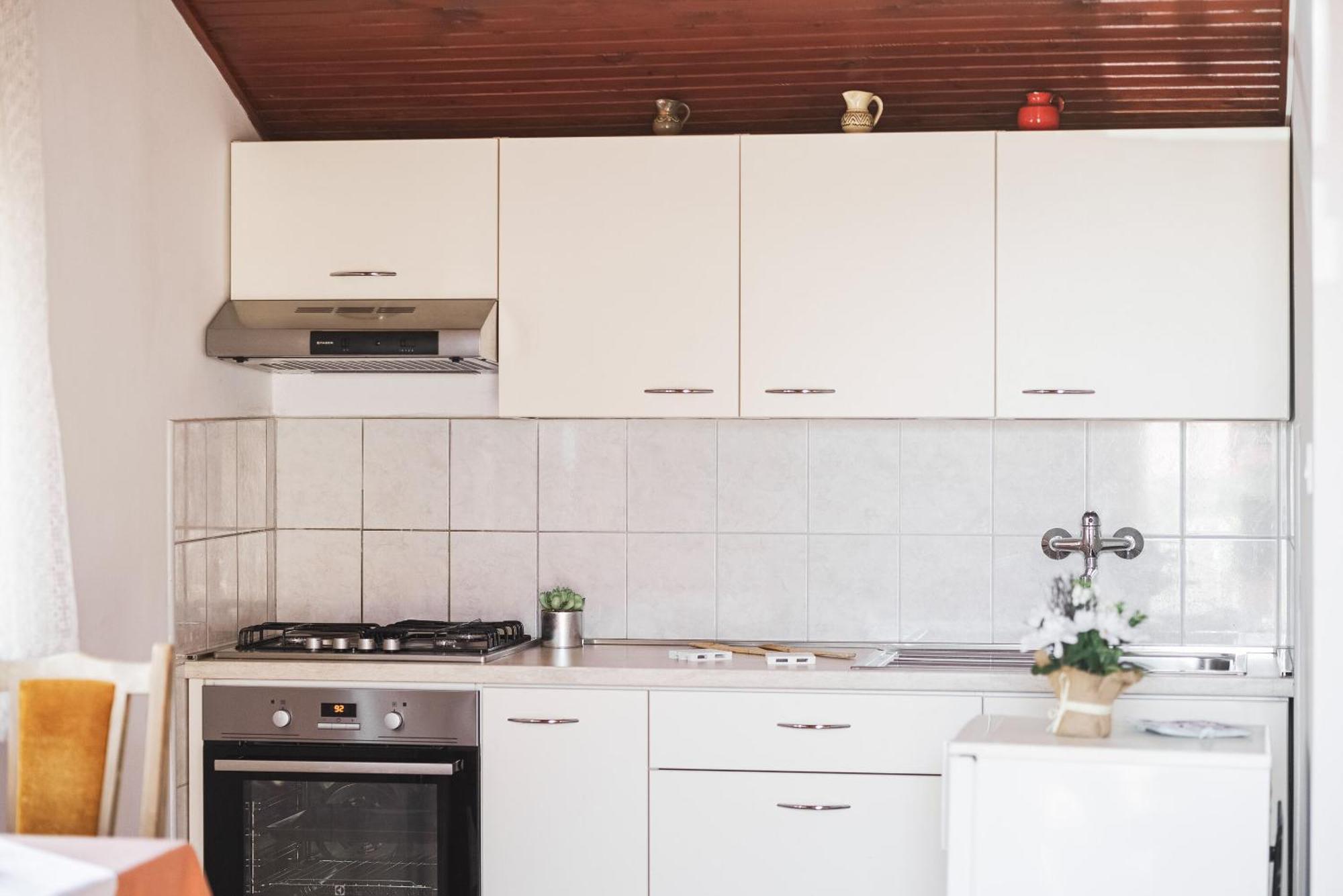 Apartment And Rooms Mrkovic Vodice Luaran gambar