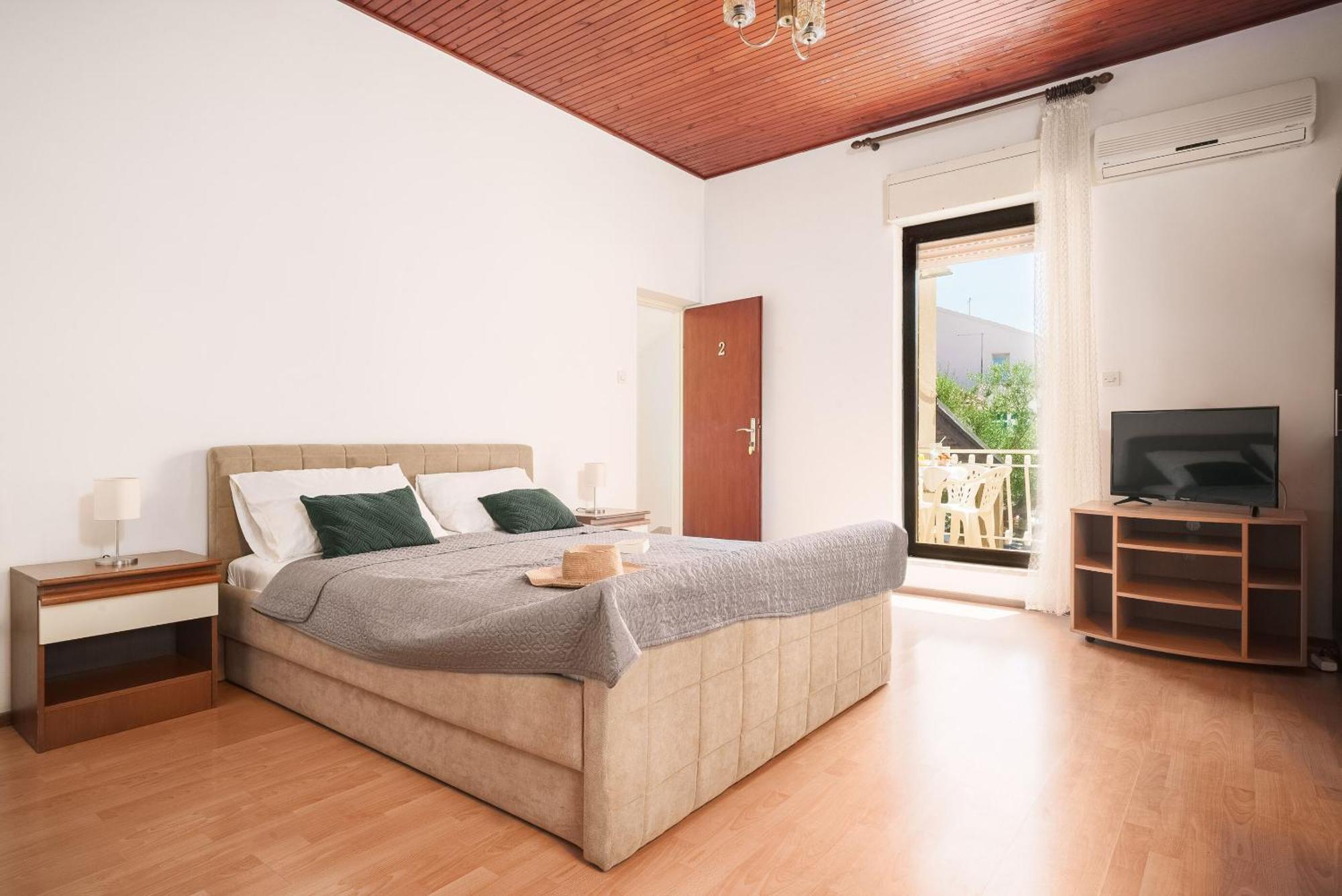 Apartment And Rooms Mrkovic Vodice Luaran gambar