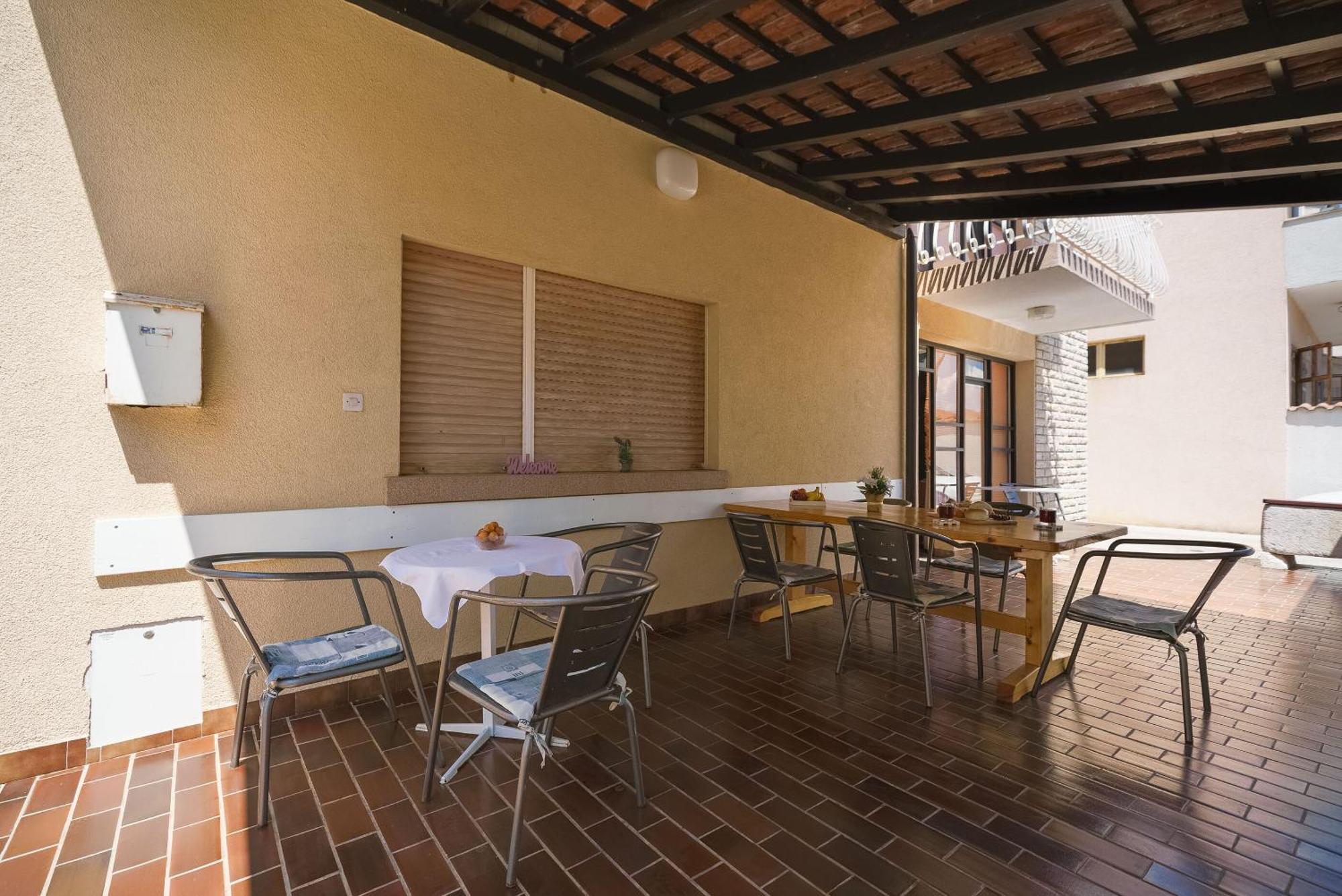 Apartment And Rooms Mrkovic Vodice Luaran gambar